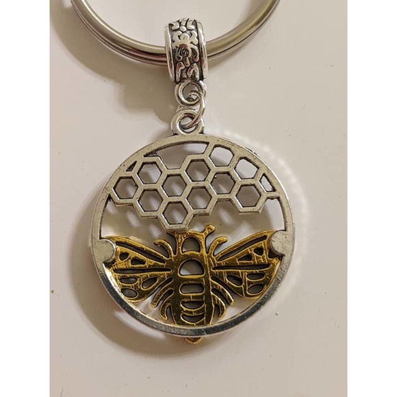 4/$20 Bee and Honeycomb Charms Keychain Bag Purse Pendant Gift Present - Picture 2 of 4
